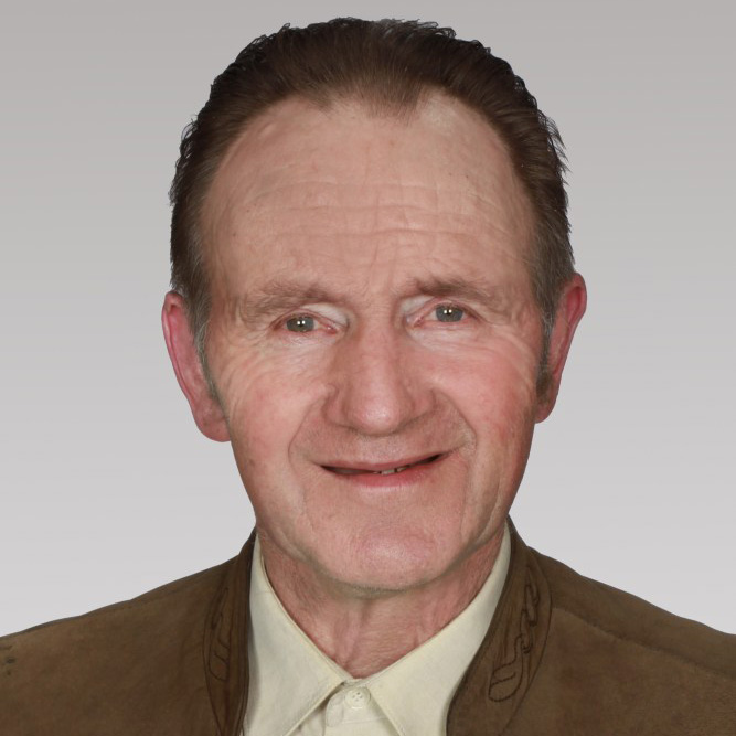  Karl Linker